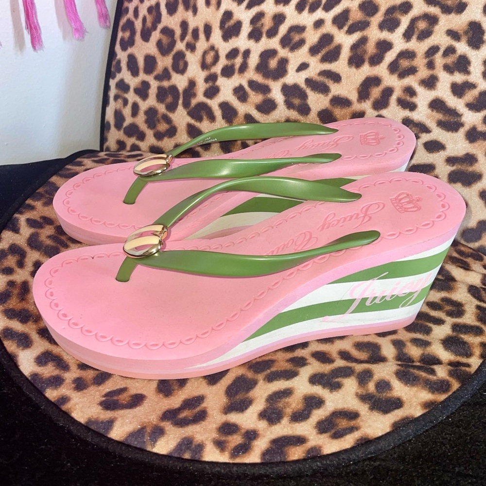 🩷Y2K Juicy Couture Platform Flip Flops💚